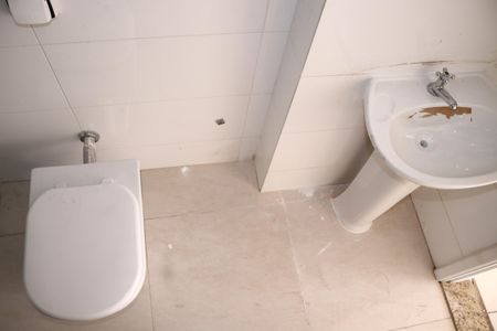 Banheiro de kitnet/studio para alugar com 1 quarto, 30m² em Vila Buarque, São Paulo