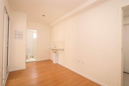 Sala de apartamento para alugar com 2 quartos, 33m² em Jardim Monte Kemel, São Paulo