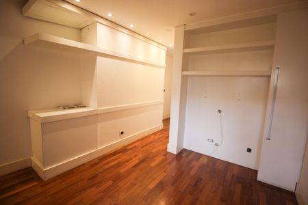 Apartamento à venda com 420m², 4 quartos e 4 vagasSala 2
