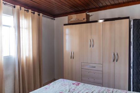 Casa à venda com 140m², 2 quartos e 1 vaga Casa à venda com 140m², 2 quartos e 1 vagaQuarto 1