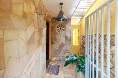 Casa à venda com 170m², 2 quartos e 2 vagas Casa à venda com 170m², 2 quartos e 2 vagasÁrea comum