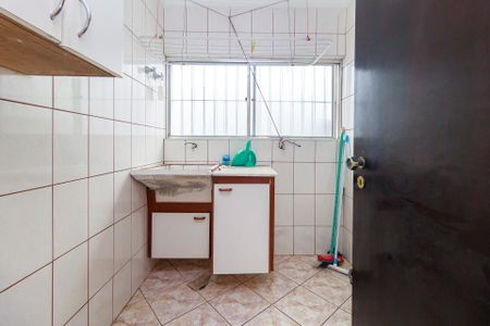 Casa à venda com 170m², 2 quartos e 2 vagas Casa à venda com 170m², 2 quartos e 2 vagasÁrea de Serviço