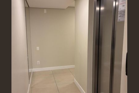 Apartamento à venda com 54m², 2 quartos e 2 vagas Apartamento à venda com 54m², 2 quartos e 2 vagaselevador