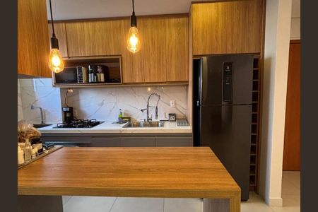 Apartamento à venda com 54m², 2 quartos e 2 vagas Apartamento à venda com 54m², 2 quartos e 2 vagasCozinha