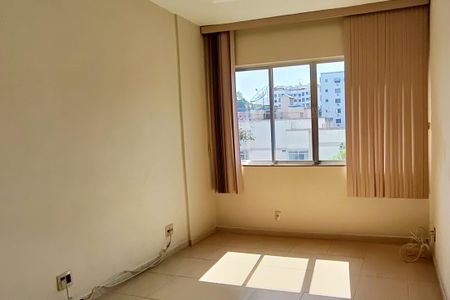 Sala de apartamento à venda com 2 quartos, 55m² em Pechincha, Rio de Janeiro
