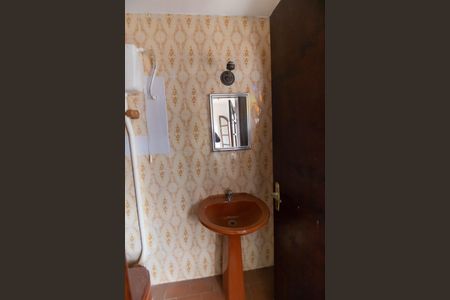 Casa de condomínio à venda com 420m², 5 quartos e 4 vagas Casa de condomínio à venda com 420m², 5 quartos e 4 vagasBanheiro da Suíte Externa