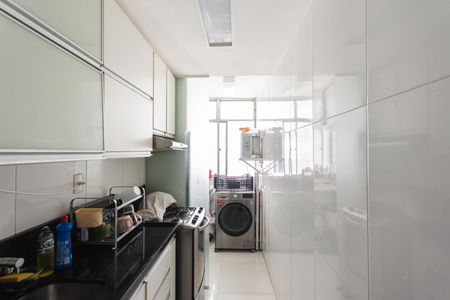 Apartamento à venda com 65m², 2 quartos e 1 vagaCozinha e Área de Serviço