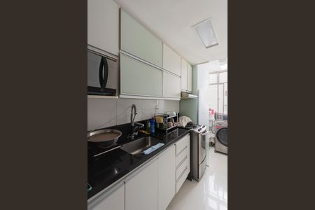 Apartamento à venda com 65m², 2 quartos e 1 vagaCozinha e Área de Serviço