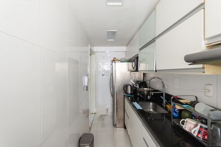 Apartamento à venda com 65m², 2 quartos e 1 vagaCozinha e Área de Serviço