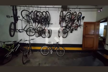 Apartamento à venda com 65m², 2 quartos e 1 vaga Apartamento à venda com 65m², 2 quartos e 1 vagaÁrea comum