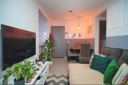 Sala de apartamento à venda com 2 quartos, 49m² em Vila Rosa, Novo Hamburgo