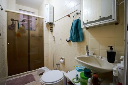 Apartamento à venda com 46m², 1 quarto e sem vagaBanheiro