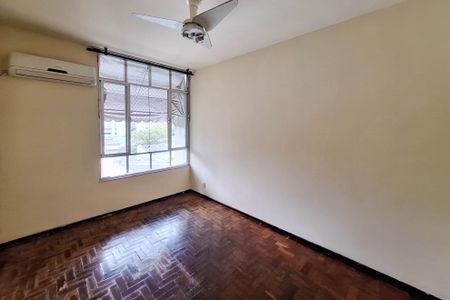 Apartamento para alugar com 48m², 1 quarto e sem vaga Apartamento para alugar com 48m², 1 quarto e sem vagaQuarto