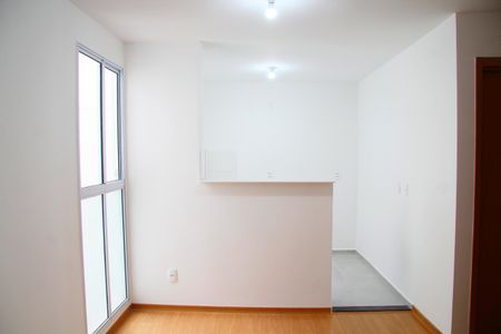 Sala  de apartamento para alugar com 2 quartos, 40m² em Jardim Rosa de Franca, Guarulhos