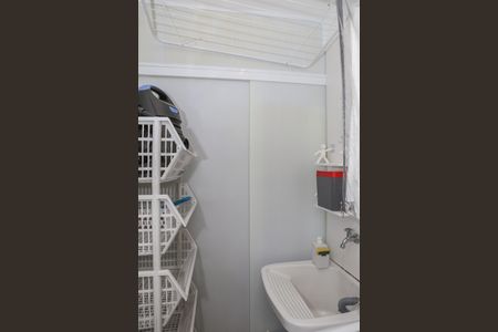 Apartamento à venda com 79m², 2 quartos e 1 vaga Apartamento à venda com 79m², 2 quartos e 1 vagaÁrea de Serviço