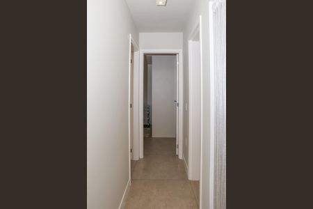 Apartamento à venda com 79m², 2 quartos e 1 vaga Apartamento à venda com 79m², 2 quartos e 1 vagaCorredor