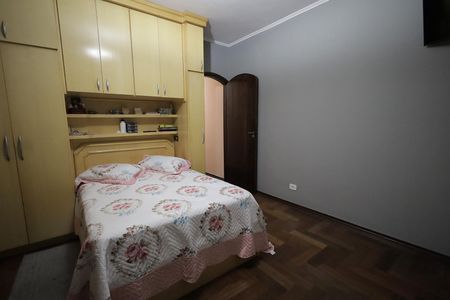 Casa à venda com 100m², 4 quartos e 2 vagasQuarto Suíte