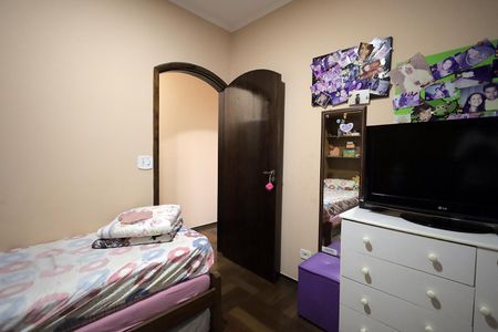 Casa à venda com 100m², 4 quartos e 2 vagasQuarto 3
