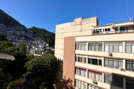 Vista Sala/Quarto de apartamento à venda com 1 quarto, 35m² em Botafogo, Rio de Janeiro