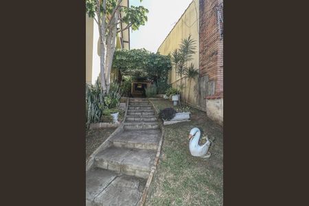 Casa à venda com 116m², 2 quartos e sem vagaLateral