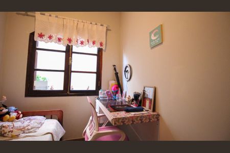 Casa à venda com 162m², 4 quartos e 2 vagas Casa à venda com 162m², 4 quartos e 2 vagasQuarto 2 - Casa 1