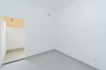 Quarto de apartamento à venda com 1 quarto, 30m² em Eldorado, Contagem