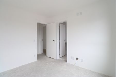 Apartamento à venda com 220m², 4 quartos e 4 vagasSuíte 1