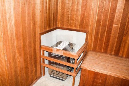 Apartamento à venda com 220m², 4 quartos e 4 vagas Apartamento à venda com 220m², 4 quartos e 4 vagasSaúna