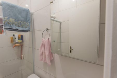 Casa à venda com 112m², 3 quartos e 3 vagas Casa à venda com 112m², 3 quartos e 3 vagasBanheiro Social 2