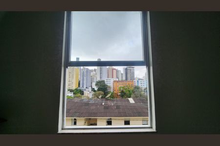 Sala - vista de apartamento para alugar com 3 quartos, 90m² em Ondina, Salvador
