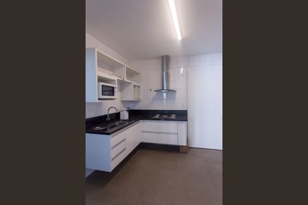 Apartamento à venda com 120m², 3 quartos e 1 vaga Apartamento à venda com 120m², 3 quartos e 1 vagaCozinha