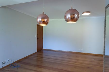 Apartamento à venda com 120m², 3 quartos e 1 vaga Apartamento à venda com 120m², 3 quartos e 1 vagaSala