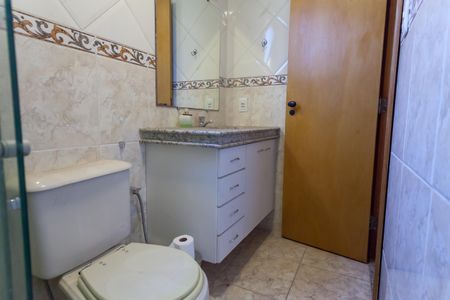 Apartamento à venda com 120m², 3 quartos e 1 vaga Apartamento à venda com 120m², 3 quartos e 1 vagaBanheiro Social