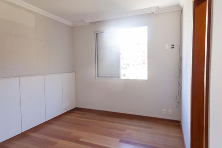 Apartamento à venda com 120m², 3 quartos e 1 vaga Apartamento à venda com 120m², 3 quartos e 1 vagaSuíte 1