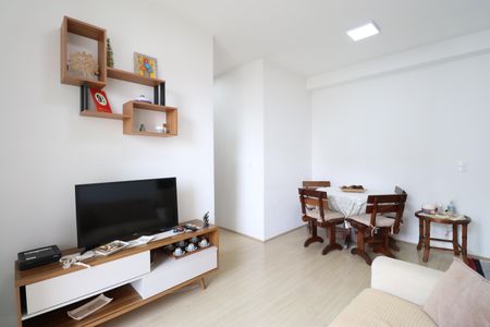 Sala de apartamento para alugar com 2 quartos, 50m² em Parque Sao Domingos, São Paulo