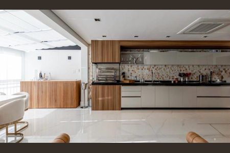 Apartamento à venda com 350m², 3 quartos e 4 vagas Apartamento à venda com 350m², 3 quartos e 4 vagasFoto 02