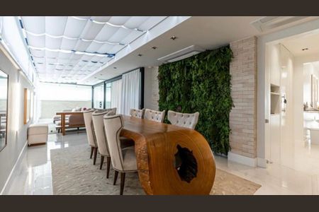 Apartamento à venda com 350m², 3 quartos e 4 vagas Apartamento à venda com 350m², 3 quartos e 4 vagasFoto 18