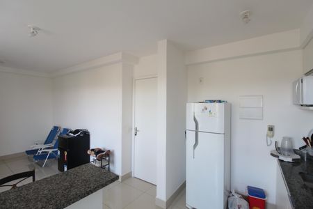 Apartamento à venda com 60m², 2 quartos e 2 vagasCozinha e Área de Serviço