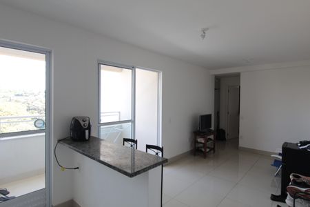 Apartamento à venda com 60m², 2 quartos e 2 vagasCozinha e Área de Serviço