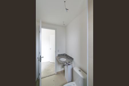 Apartamento à venda com 80m², 3 quartos e 1 vaga Apartamento à venda com 80m², 3 quartos e 1 vagaBanheiro da Suíte