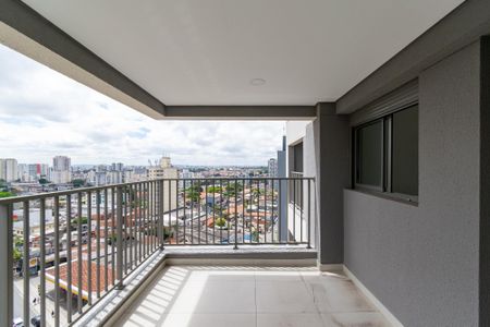 Apartamento à venda com 80m², 3 quartos e 1 vaga Apartamento à venda com 80m², 3 quartos e 1 vagaVaranda