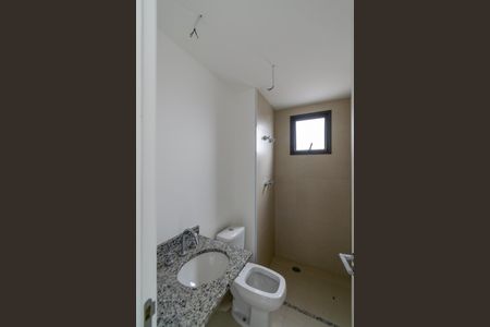 Apartamento à venda com 80m², 3 quartos e 1 vaga Apartamento à venda com 80m², 3 quartos e 1 vagaBanheiro da Suíte