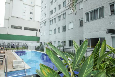 Apartamento à venda com 39m², 2 quartos e sem vagaÁrea comum