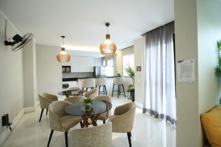 Apartamento à venda com 39m², 2 quartos e sem vagaÁrea comum