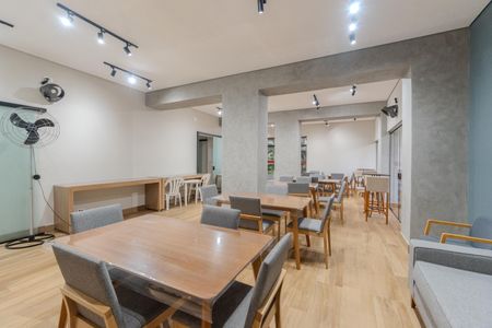 Apartamento à venda com 163m², 3 quartos e 1 vaga Apartamento à venda com 163m², 3 quartos e 1 vagaÁrea comum - Salão de festas