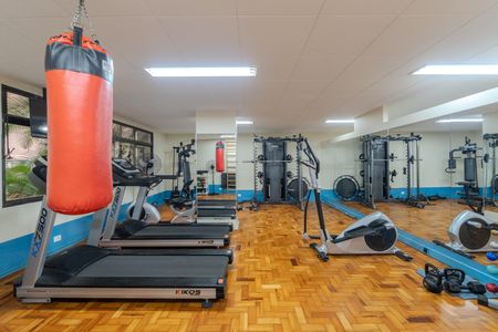 Apartamento à venda com 163m², 3 quartos e 1 vaga Apartamento à venda com 163m², 3 quartos e 1 vagaÁrea comum - Academia
