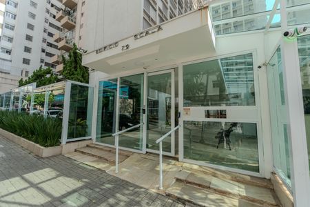 Apartamento à venda com 163m², 3 quartos e 1 vaga Apartamento à venda com 163m², 3 quartos e 1 vagaFachada
