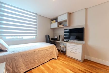 Apartamento à venda com 163m², 3 quartos e 1 vaga Apartamento à venda com 163m², 3 quartos e 1 vagaQuarto 1