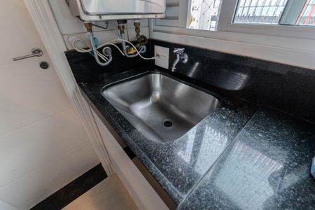 Apartamento à venda com 163m², 3 quartos e 1 vaga Apartamento à venda com 163m², 3 quartos e 1 vagaÁrea de Serviço