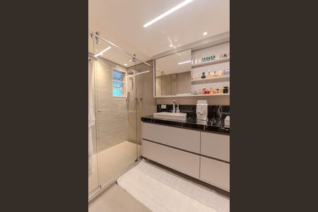 Apartamento à venda com 163m², 3 quartos e 1 vaga Apartamento à venda com 163m², 3 quartos e 1 vagaBanheiro da Suíte 1